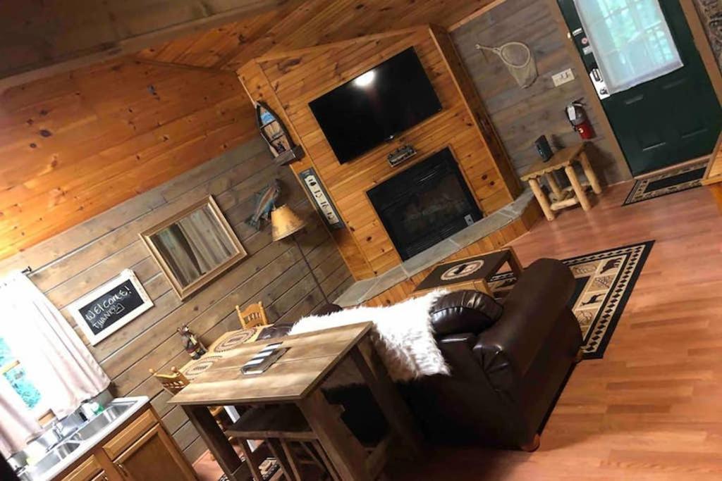 The Fishing Hole Cabin - Sage Vacations Gatlinburg Exterior foto